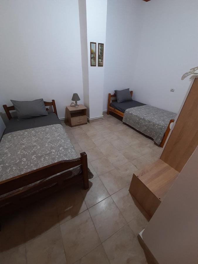 Adorable 2 Floors Two Bedroom Vacation Maisonette